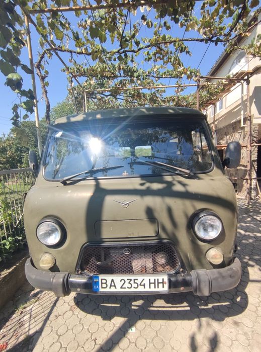 Продам уаз буханка