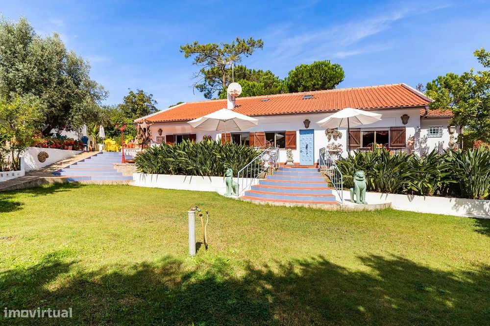 Detached T5 Villa, Vila Nova da Caparica