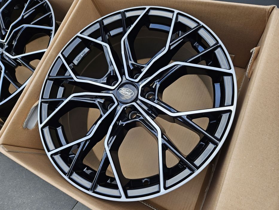 Ford 18 " Nowe 5x108 Mondeo Kuga Edge S-Max Escape Focus Czarne Felgi