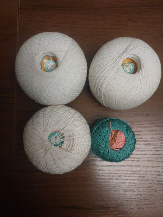 Нитки вязальные ирис/ лилия 75 г котон 100% белые