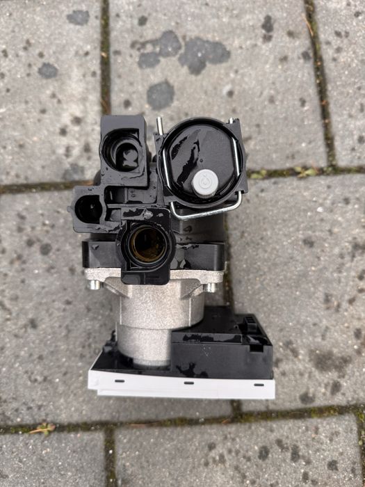 Elektroniczna pompa obiegowa Junkers CerapurMidi ZWB24-1AR