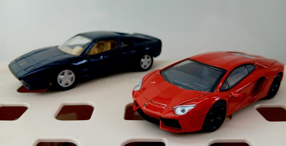 Miniaturas 1/43 Ferrari e lamborghini