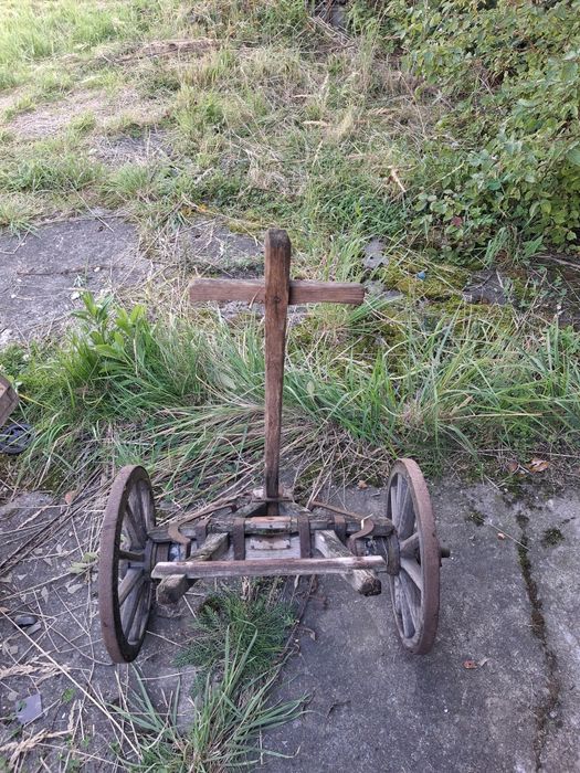Sprzedam pług konny wraz z kolcami dekoracja ogrodu zabytkowe rolnictwo