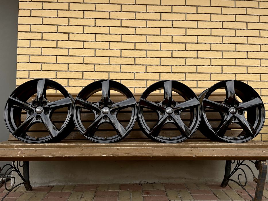 Диски Borbet R17 5.108 ЕТ50 Форд Фокус Мондео Куга Ескейп Кенго Вольво