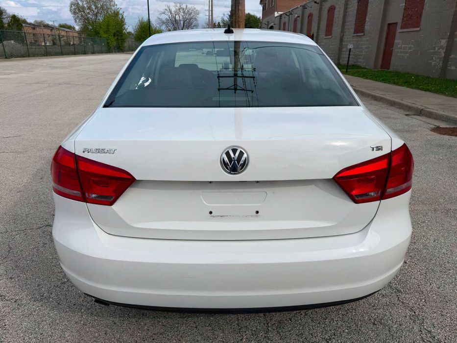 Volkswagen Passat      2015