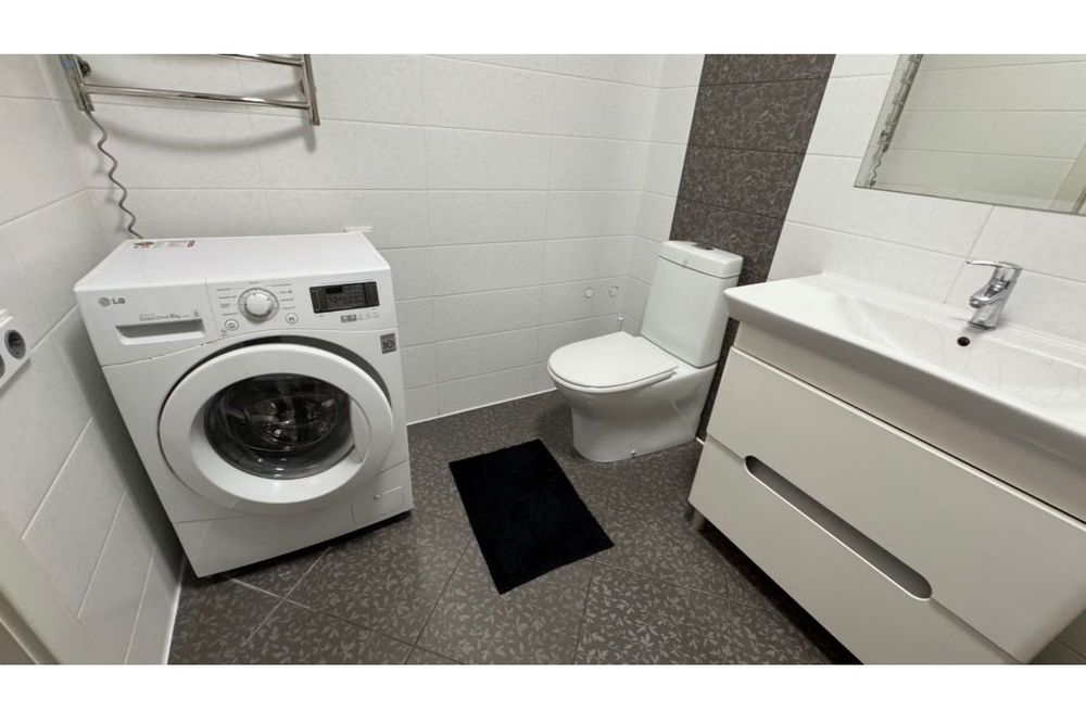 Продам 2х кімнатну квартиру, Тарасівка