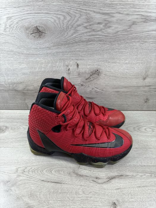 Nike Lebron чоловічі кросівки 41 розмір