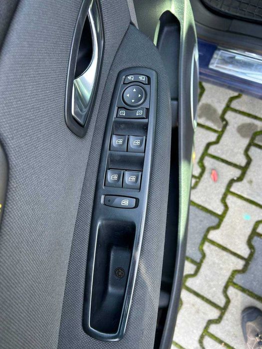 Renault Scenic III 2.0 16V Privilege | 2010 | LPG/Benzyna | Automat