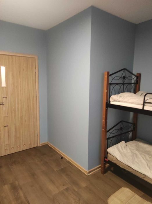 Hostel pracowniczy noclegi комнаты хостел Mroków Nadarzyn Łazy + dowóz