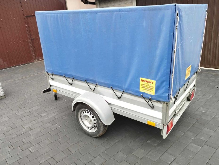 Przyczepka samochodowa z plandeką