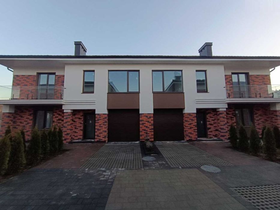 Дуплекс з гаражем у Вовчинцях, 140м2, та ділянкою 2,5сот.