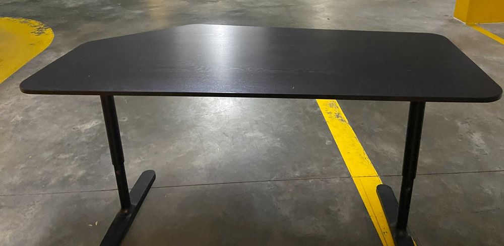 Mesa de escritório64585539070210121