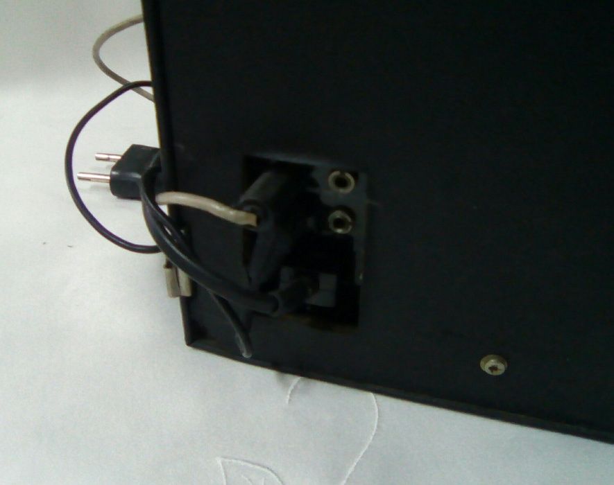 Hitachi Solid State Stereo Cassette Recorder c/ duas colunas