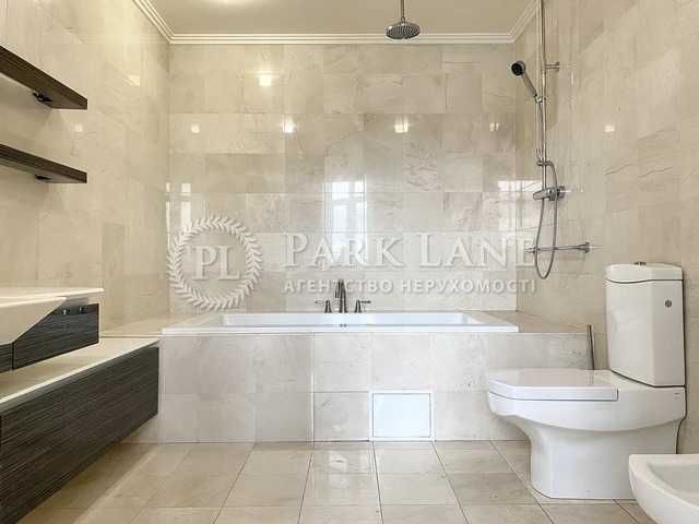 Аренда квартиры 276 м2 под офис. Свет 24/7. Золотые ворота 2 минуты.