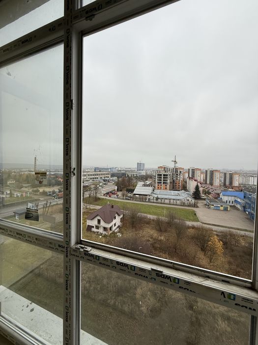 Видова двокімнатна квартира в м-н Пасічна