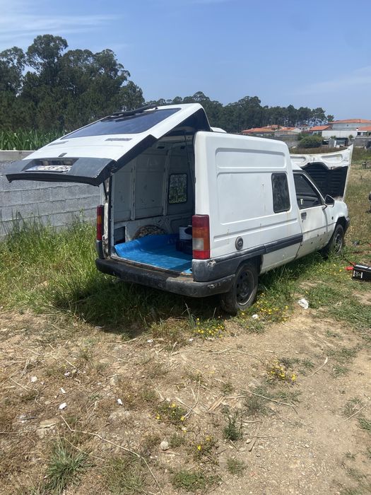 Vendo carrinha de 2 lugares