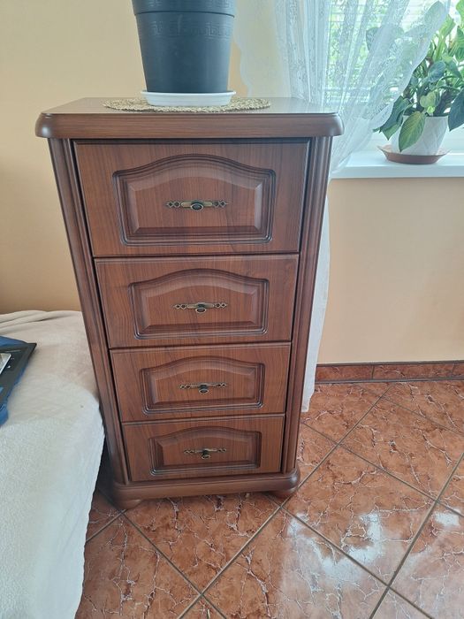 Sprzedam tanio meble