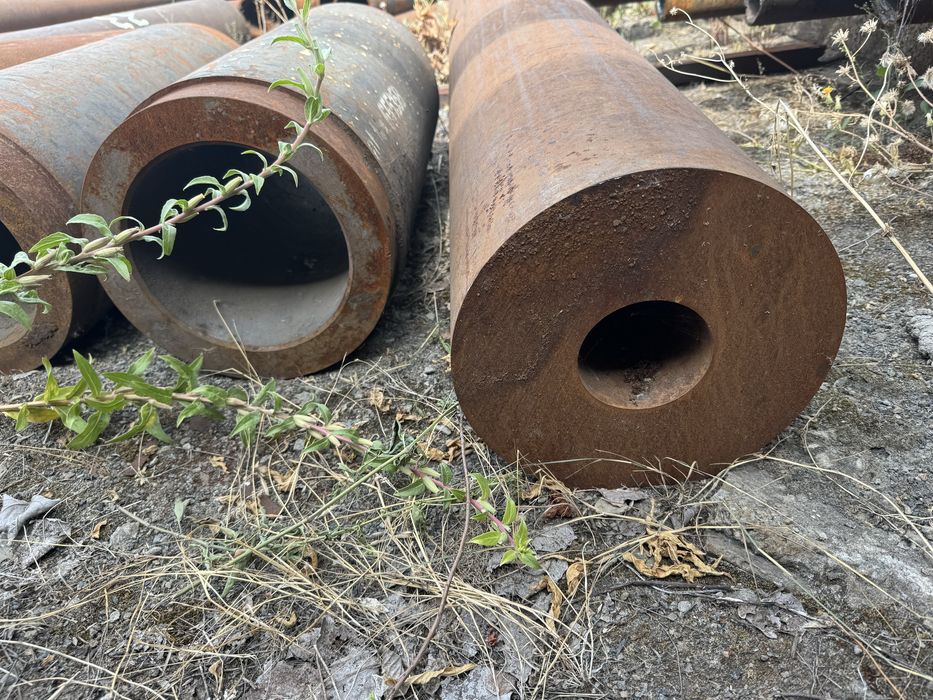 Труби сталеві на складі