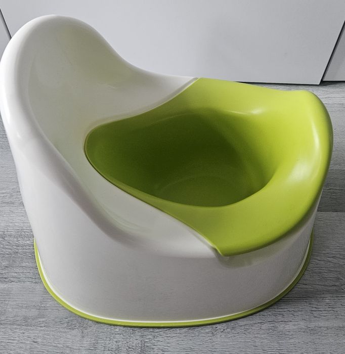 2 Nocniki IKEA i zwykły