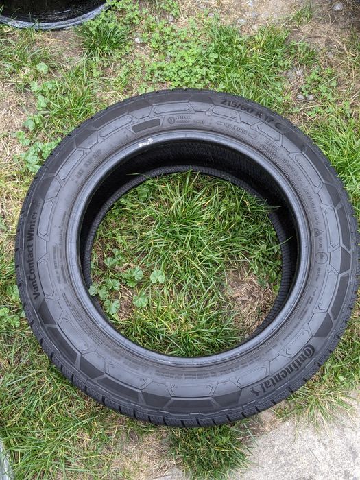 Зимній CONTINENTAL 215 60 17C протектор 80%