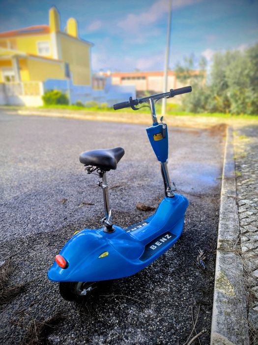 Scooter / Trotinete Elétrica BENZ - Impecável