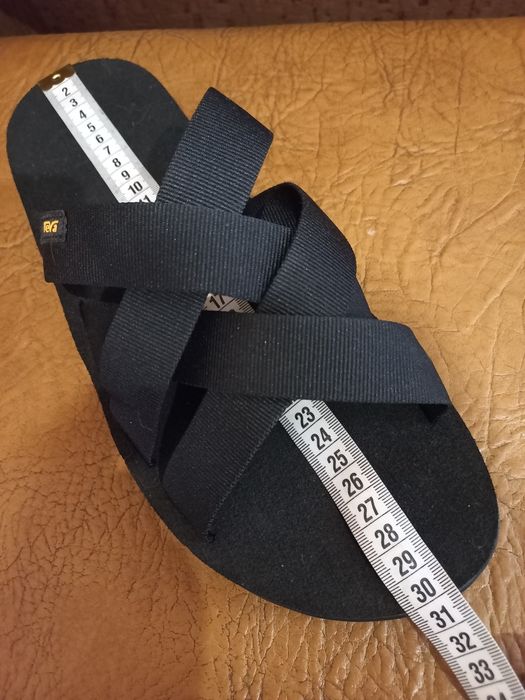 Новые шлепки сандалии TEVA  45,5 размер