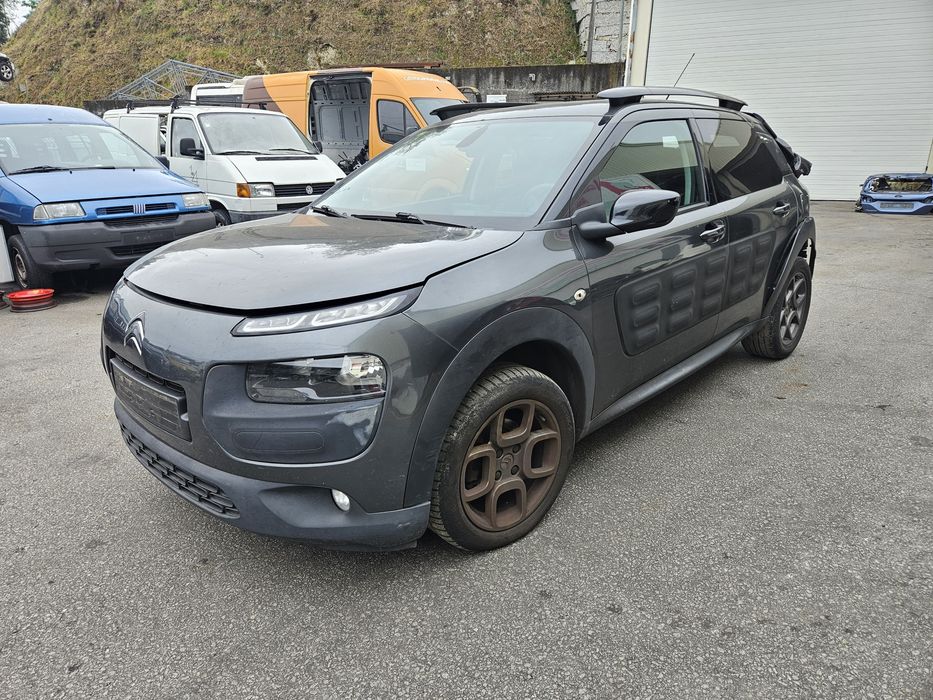 Citroën C4 Cactus 1.6 BlueHDi de 2016 para peças