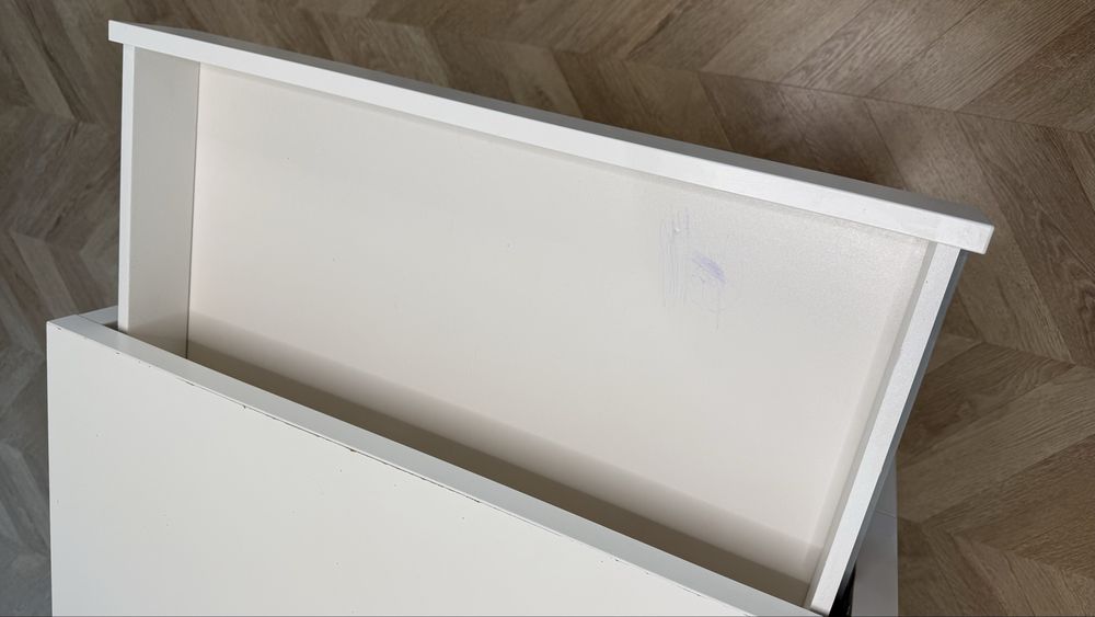 Sprzedam biurko ikea mickey białe