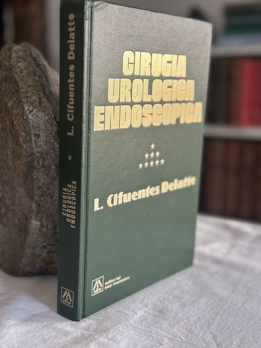 Cirugia Urologica Endoscopica de L. Cifuentes Delatte