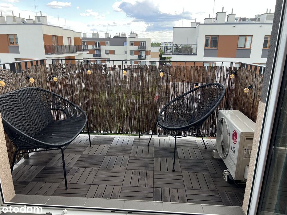 Wyjątkowe 2 pokoje | 45 m² | Klima | Balkon | Garaż | Najwyższe piętro