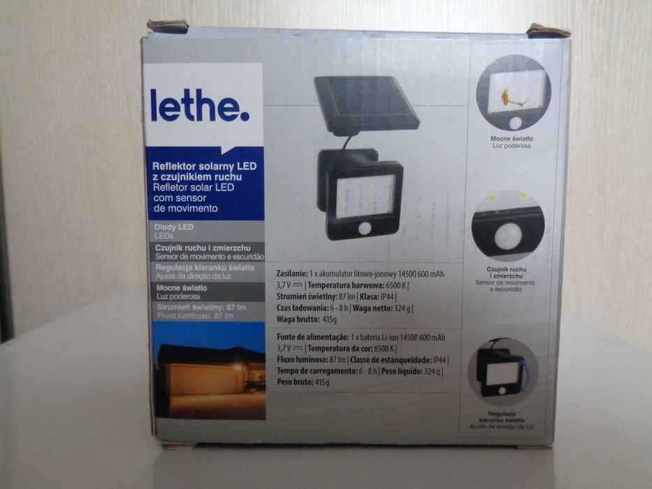 Reflektor solarny LED z czujnikiem ruchu i zmierzchu