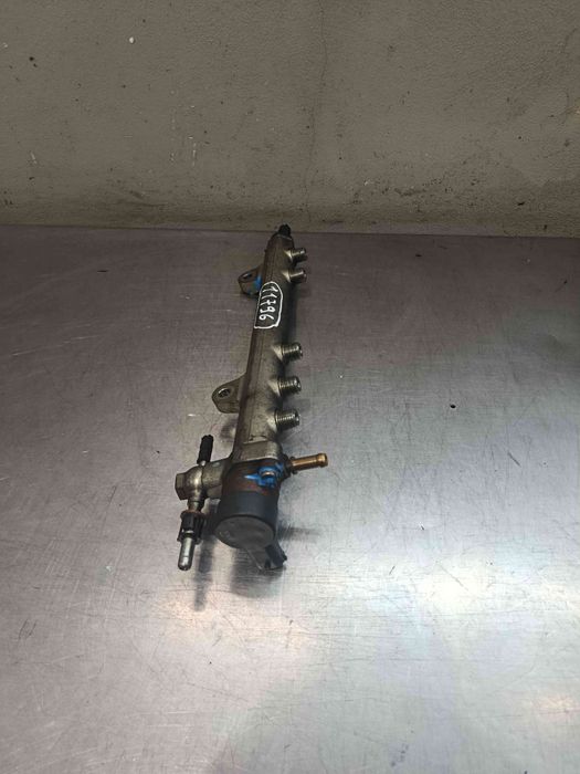 Rampa de injeção OPEL Corsa D