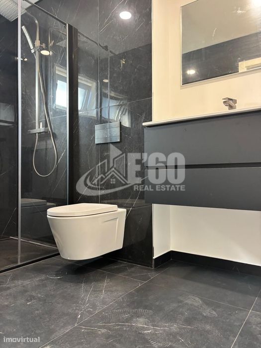 Apartamento T3 Remodelado Para Arrendamento Esmoriz