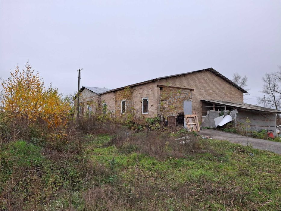 Здание 600 кв.м. Бориспольский район ЧИТАЕМ ИНФОРМАЦИЮ