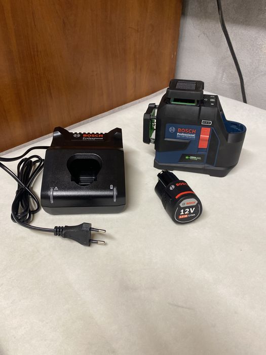 Laser krzyzowy bosch GLL12V-100-33CG zielony oryginalny