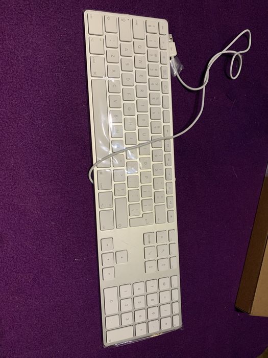 Teclado Apple novo