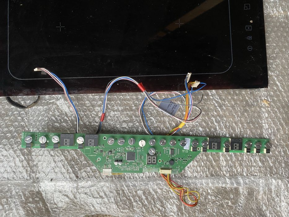 Płyta ceramiczna/ indukcyjna Beko - szkło