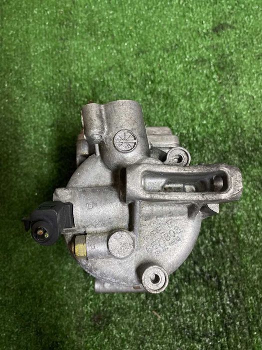 Компресор кондиціонера VW Passat — 5N0820803A / Оригінал