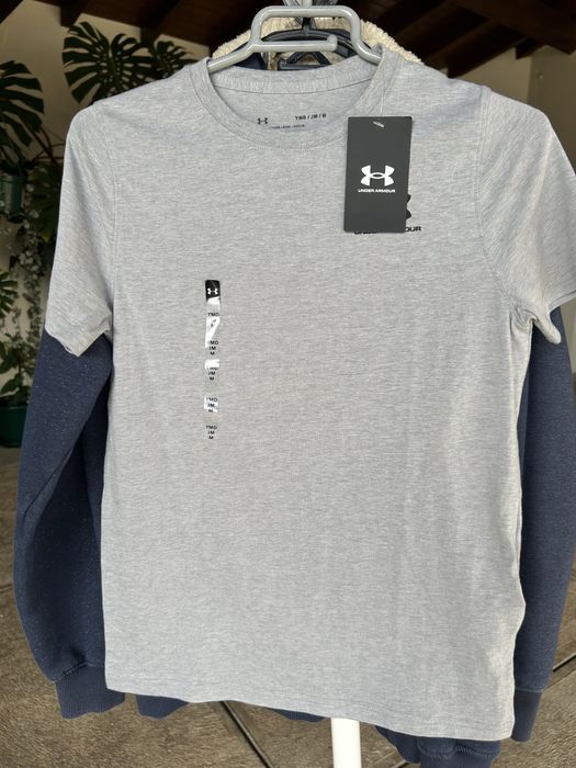 Lote rapaz- Blusão GAP, t-shirt Under Armour (nova) e 2 sweats Tiffosi