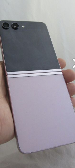 На запчасти Samsung Galaxy Flip5 8/256GB SM-F731B