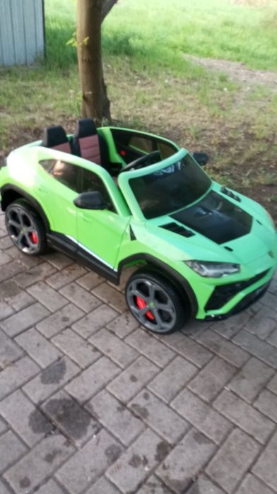 Auto na akumulator zabawka Lamborghini