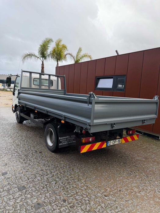 Carrinha toyota dyna tribasculante 7.5t