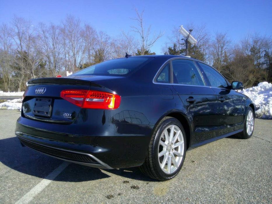 Audi A4 quattro Premium Plus      2015