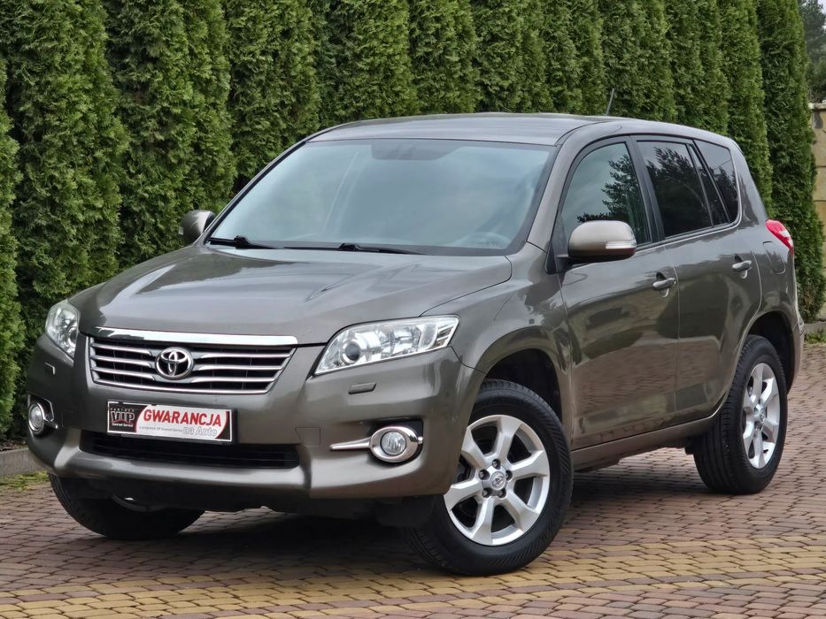 Toyota RAV4 2.0i 158KM 4x4 Lift Nawigacja Xenon Alufelgi Skóra Alcantara Tempomat