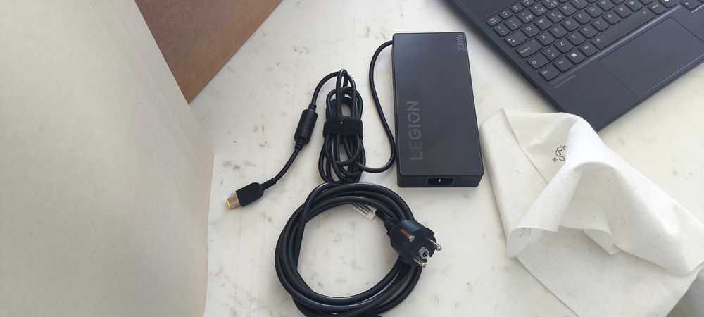 Lenovo Legion 9i - RTX 4090 - 64GB Ram