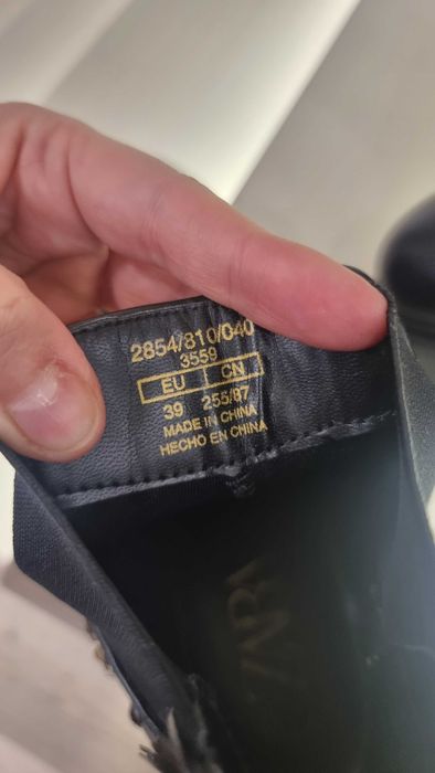 Взуття  жіноче Zara