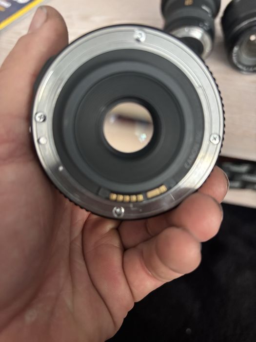 lente 24mm f2.8 de abertura