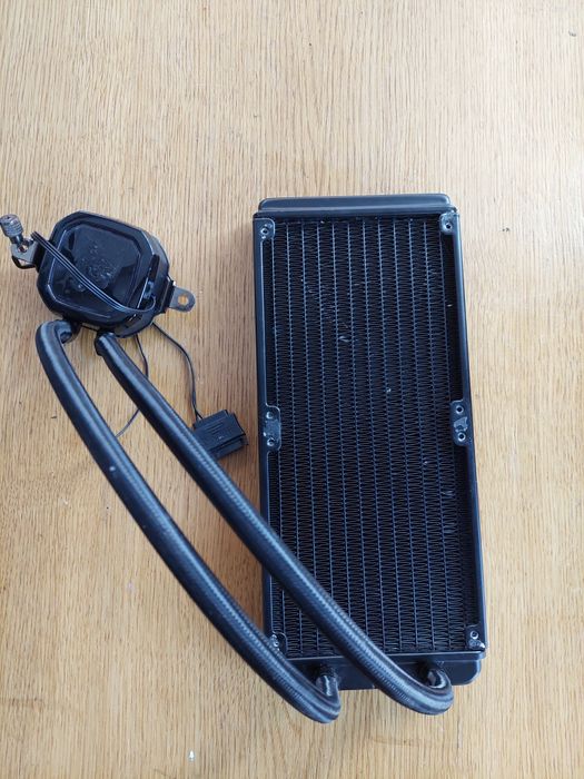Водяне охолодження Corsair Hydro H100x (CW-9060040-WW)