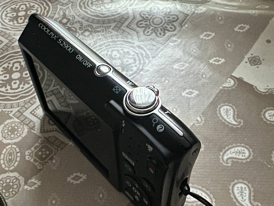 Цифровий фотоапарат Nikon Coolpix s2900 Black