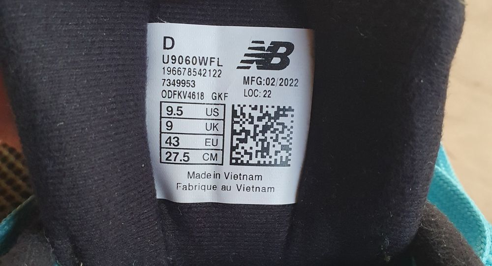 Кросівки New Balance 9060